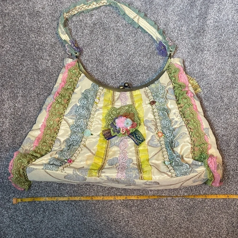 Ziba The Collection Vintage Purse Handbag Kiss Lock Unique